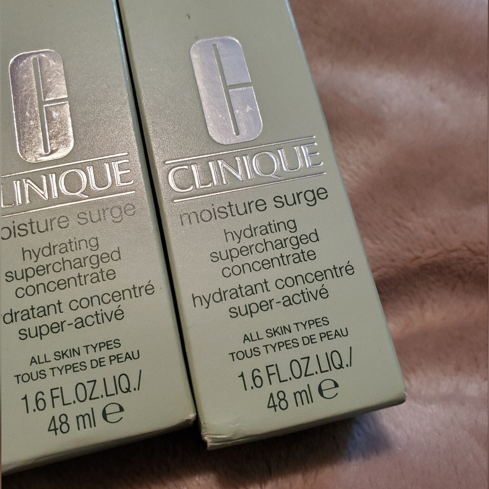 Clinique Moisture Surge
